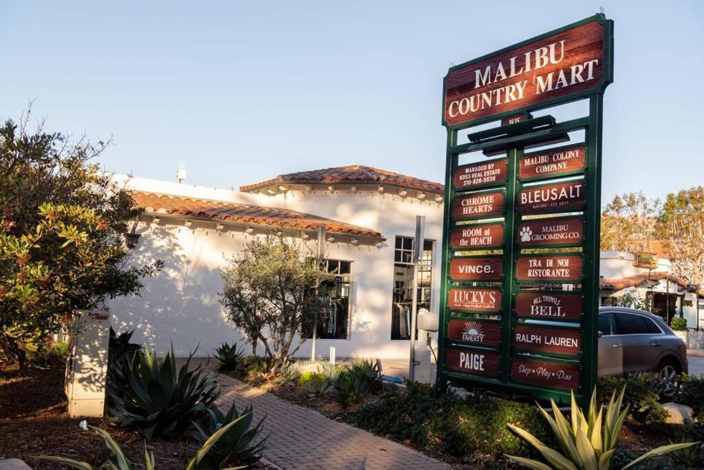 Malibu Sand Carbon Beach Suites Екстериор снимка
